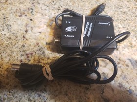 SEGA Saturn MK80000A Console - Bundle: Controller, RF Switch, Power cord, Game