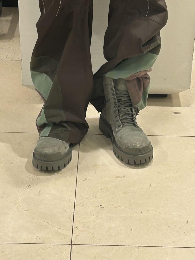 靴 Balenciaga combat strike boots green 41 Men's Combat