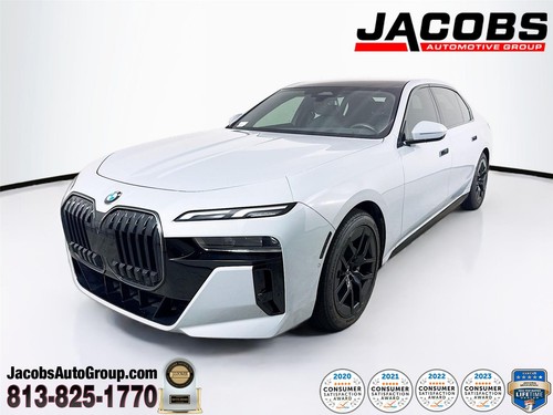 2023 BMW 740i 740i