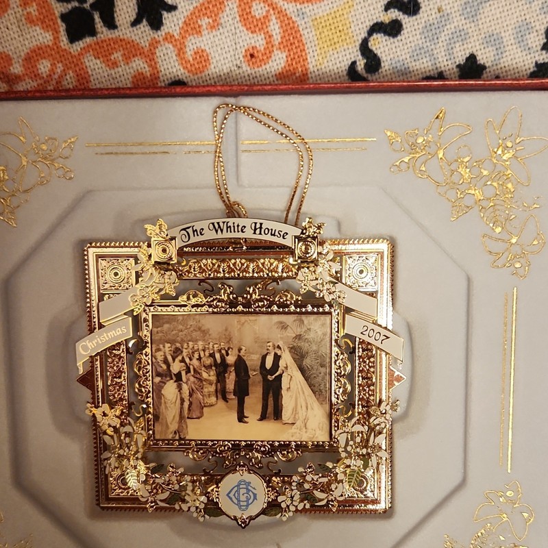 The White House 2007 Christmas Metal Limited Edition Rectangle Ornament w/ Box