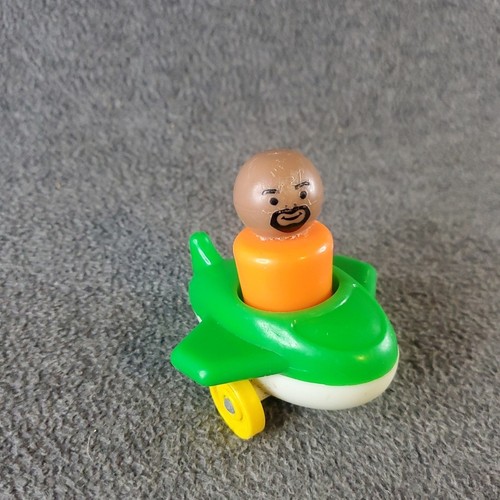 Fisher Price Little People Vintage Nursery Baby Airplane Green With 1 Figure - Picture 3 of 24