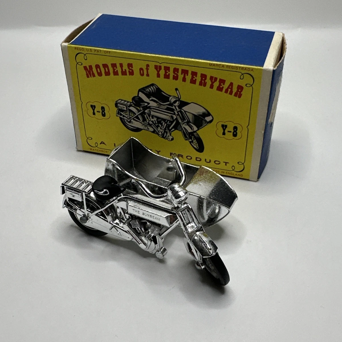 Preços baixos em Matchbox Models of Yesteryear Veículos de