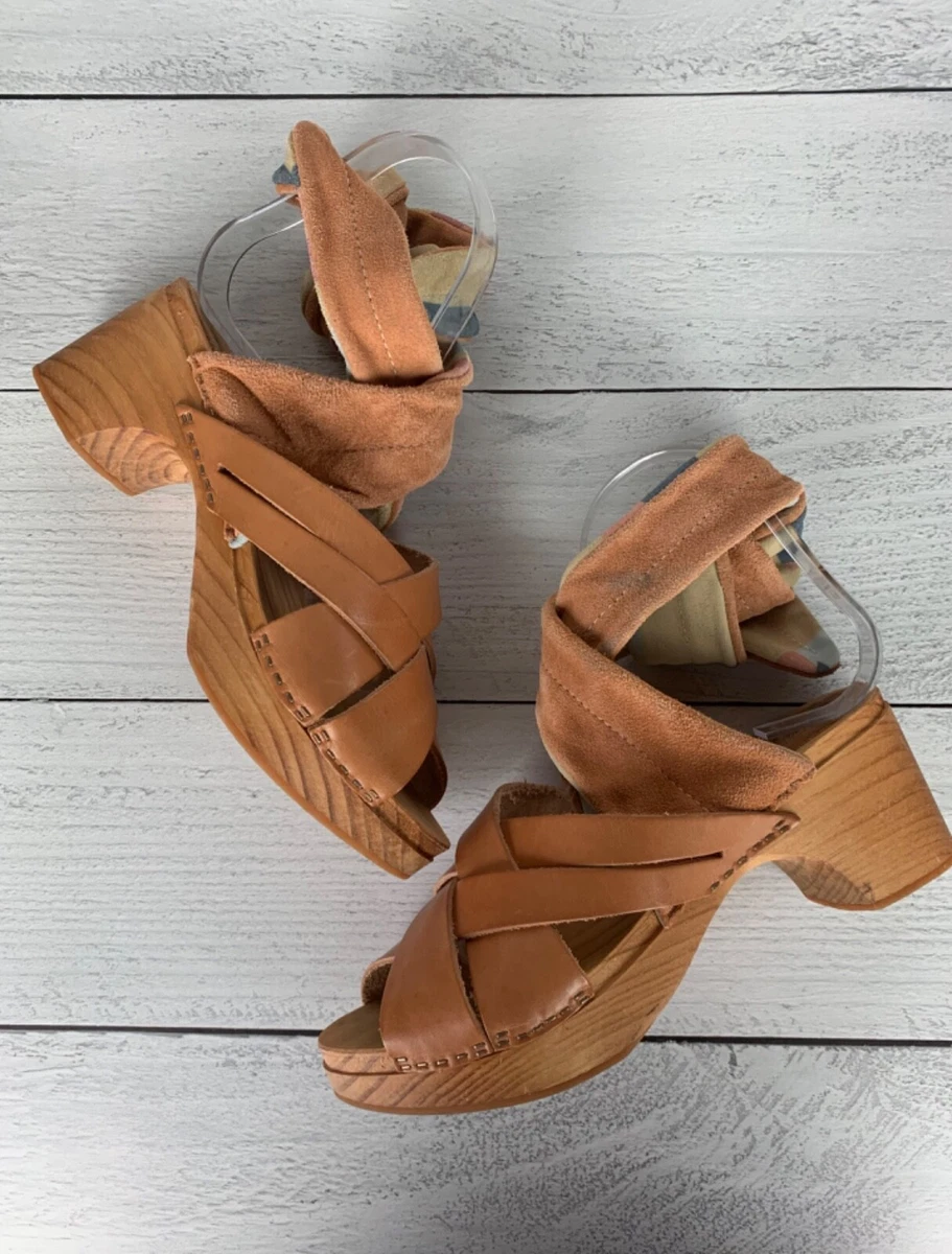 Free people emmy wrap hotsell clog