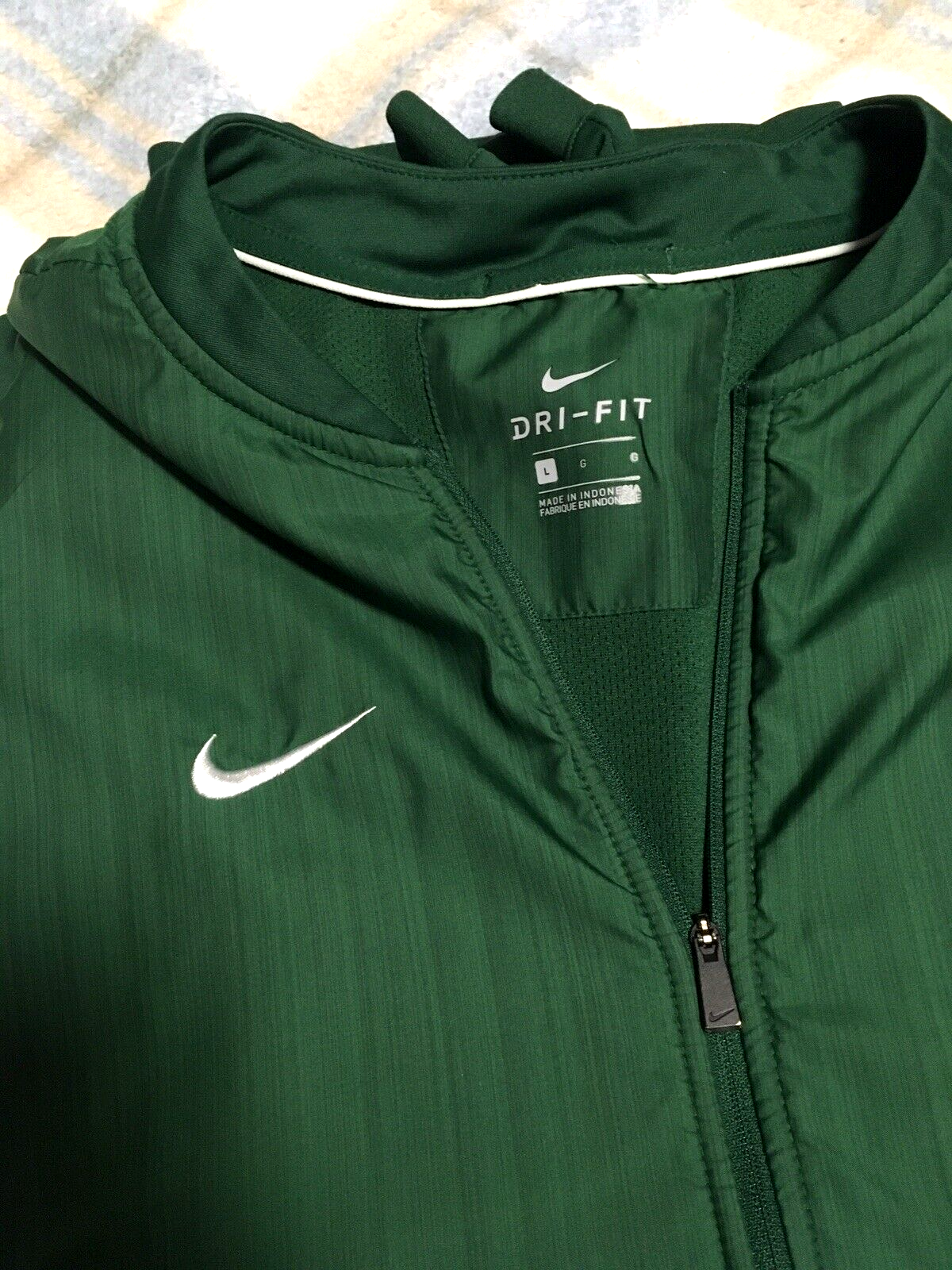 SACAI X NIKE Giacca uomo Nike Dri Fit full zip ibrida verde grande allenamento corsa