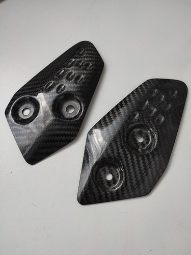 Yamaha MT07 MT-07 Protector Apoyapie Reposapies Estribera Fibra Carbon FZ07 - Imagen 2 de 4