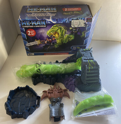 New Open Box He-Man Masters of the Universe Snake Attack Fortress Throne Playset