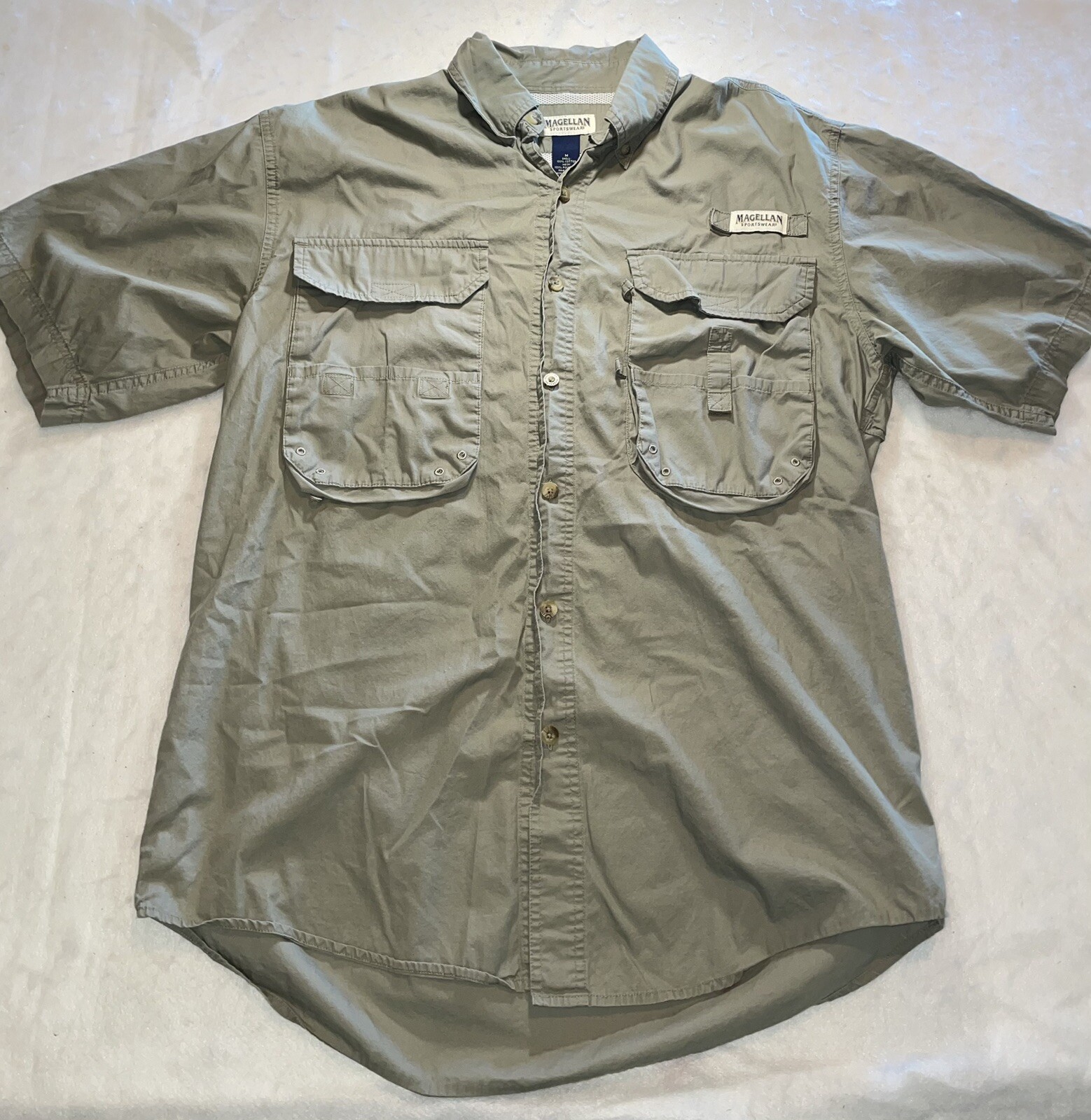 Magellan Short Sleeve Button Up Fishing Shirt Men’s M… Gem