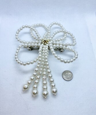 Vintage Faux Pearl Bow Coquette Bridal Wedding Hair Clip  display picture 1