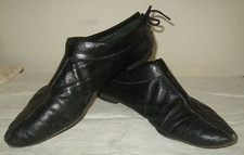 Rare Capezios Vtg 5 1/2 M Dance Shoes 50's Pointy Toe Flats Tie at Heel 47263
