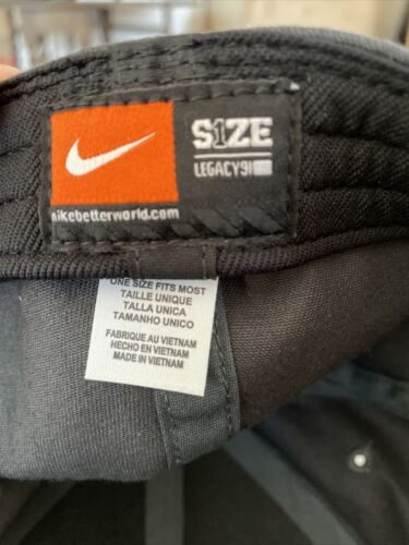 Nike Golf Herren Mütze Kappe One Fit All grau mit gelbem Swoosh verstellbar RN #56323 - Bild 3 von 5