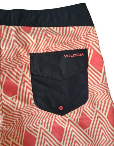 Volcom New Swim Board Shorts Red and White 32 Inseam 12" - Picture 5 of 5