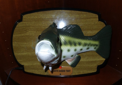 VTG Big Mouth Rainbow Trout Singing Talking Fish 1999 MOSTLY Working SEE VIDEO