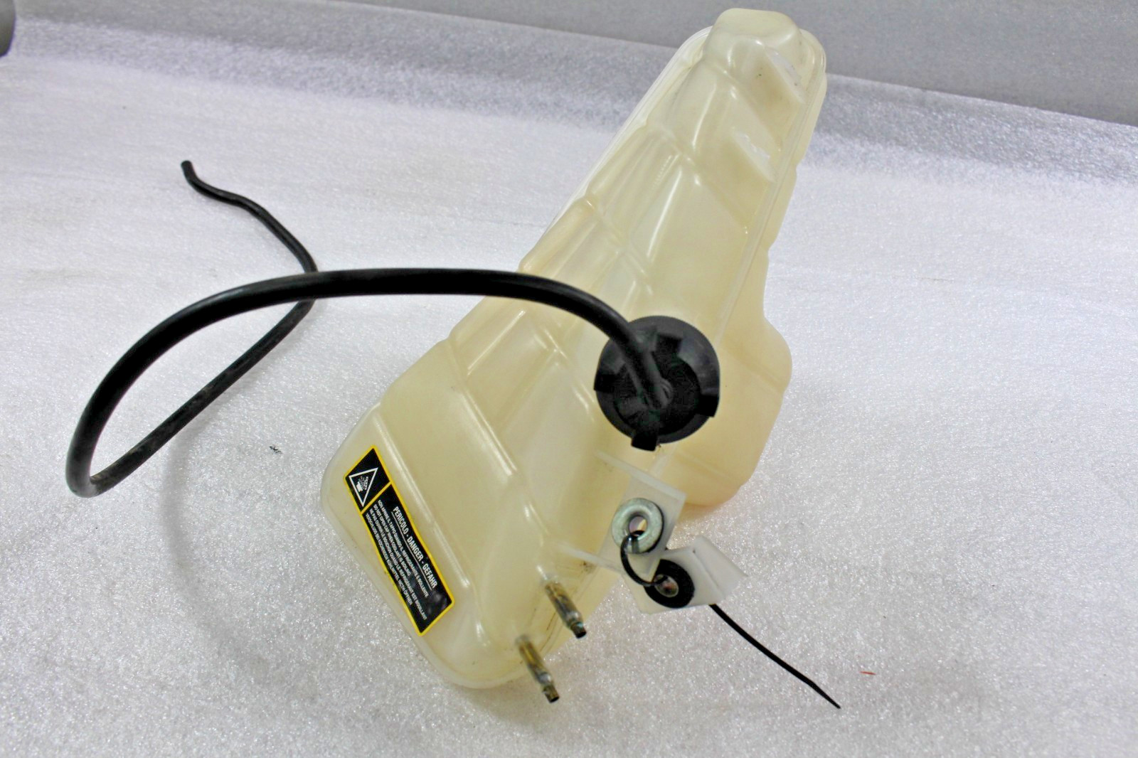 Ferrari California T, GTC4 Lusso, Coolant Reservoir, Dmg, Used, P/N 305322