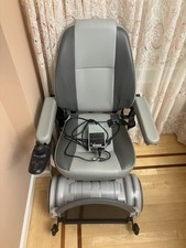 Hoveround Power Chair Wheelchair MPV5 never used with New Batteries and charger