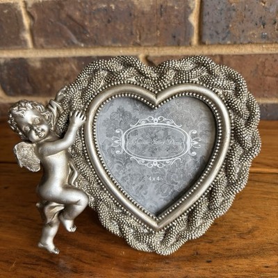 Maison Saint Denis 3D Art Resin Heart Cherub Silver Photo Frame 4X4 Romantic