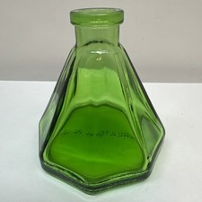 Wheaton NJ Ink Jar Green Glass Pyramid Octagonal Collectible Miniature Bottle