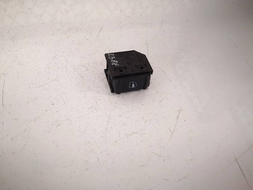 Volkswagen Golf 2000 Power window control (Window Regulator-Window #2813885-84