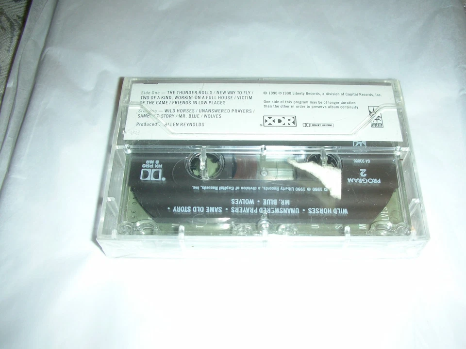 Garth Brooks No Fences (Cassette) - Image 2 of 2