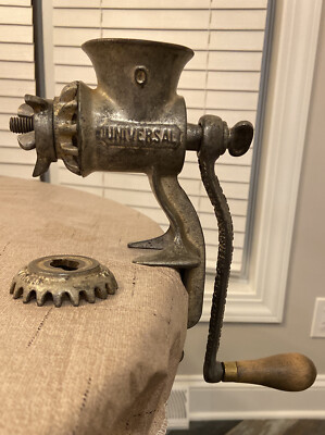 Antique LF&C New Britain Conn No 1 Universal Meat Grinder Table Mount w/ Blade