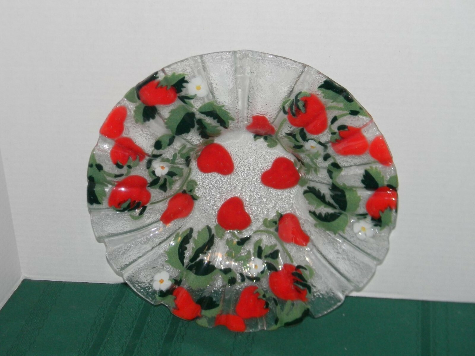 Sydenstricker Fused Art Glass Cape Cod Mass Large Serving Bowl