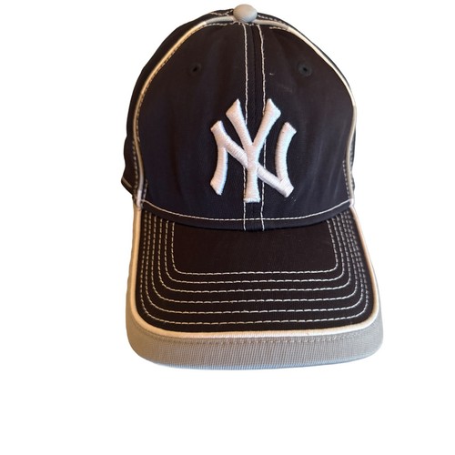 New York Yankees Blue Stretch Fit Hat Cap Size Med / Large - Picture 2 of 8