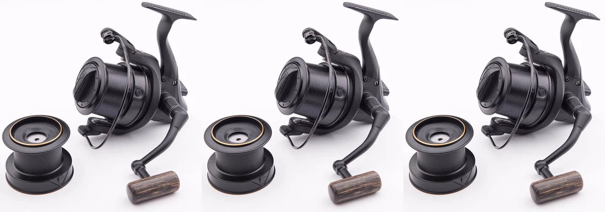 2er-Pack Wychwood Riot 65S Big Pit Rollen – Karpfenrollen Mit Ersatzspule, Matt Schwarz, Frontbremse