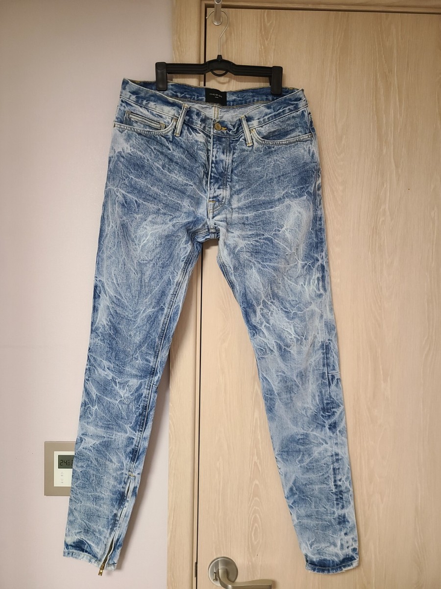 FEAR OF GOD ライトブルーデニムパンツ　5th コレクション FEAR OF GOD ライトブルーデニムパンツ5th コレクション