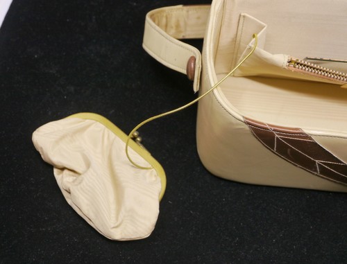 VINTAGE STYLECRAFT OF MIAMI VINYL PURSE, HANDBAG, RETRO STYLE - Picture 5 of 6