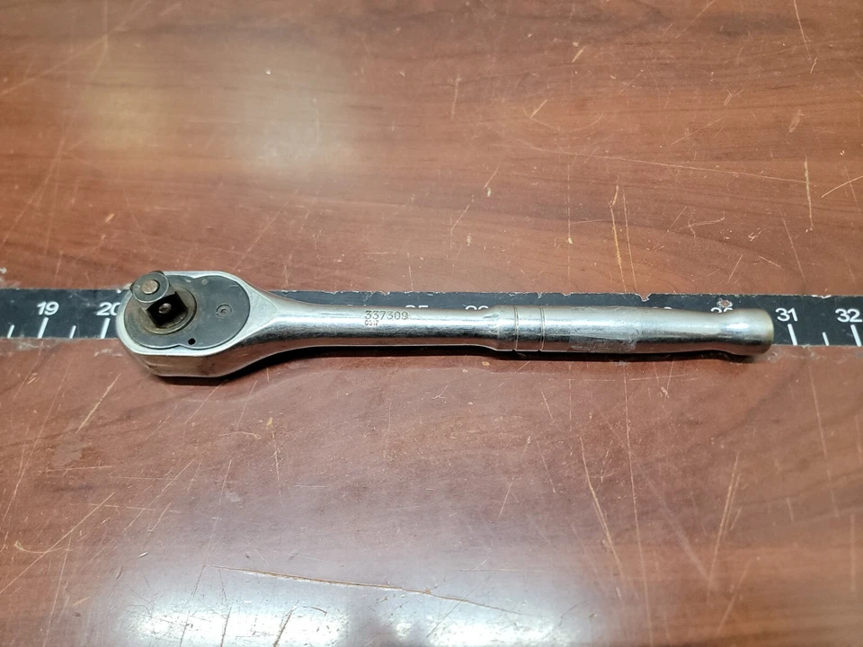 KOBALT 1/2 in. Drive Quick Release Ratchet 337309 Teardrop, 90 Tooth, FOR PARTS - Image 4 of 4