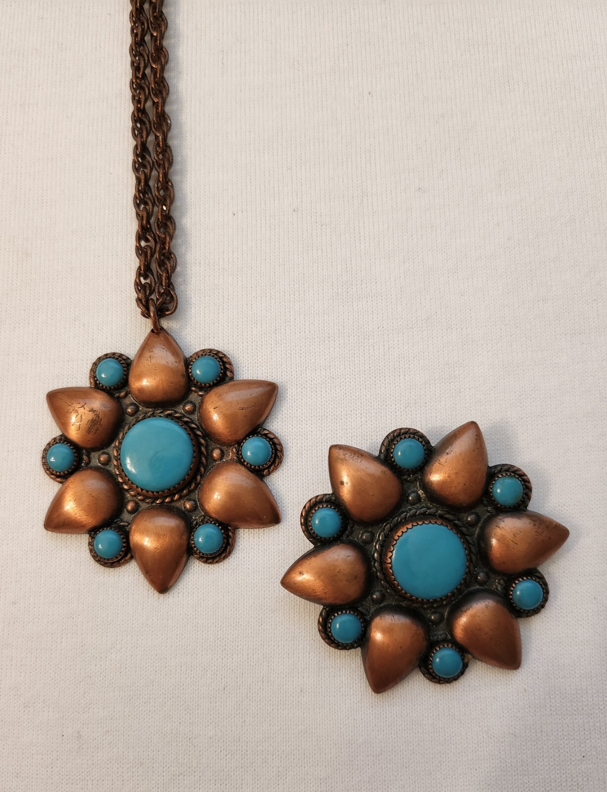 Copper Bell Solid Copper Cabochon Flower Necklace… - image 1