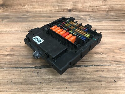 BMW OEM E85 Z4 FRONT RIGHT DASH DISTRIBUTION FUSE BOX RELAY 2003-2008