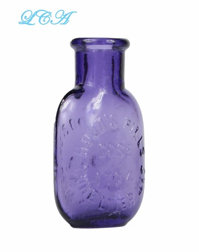 Mini antique HOOD'S PILLS flask DEEP PURPLE LAVENDER bottle " CURES LIVER ILLS " - Picture 4 of 4