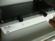 GEMINI  PL 01 alimentation de rack avec lumiere sortie arriere