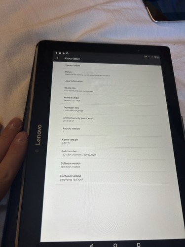Lenovo Tab 2 A10-70F White WiFi 16GB 10.1" 1GB Ram 8MP Android Tablet - Picture 5 of 6