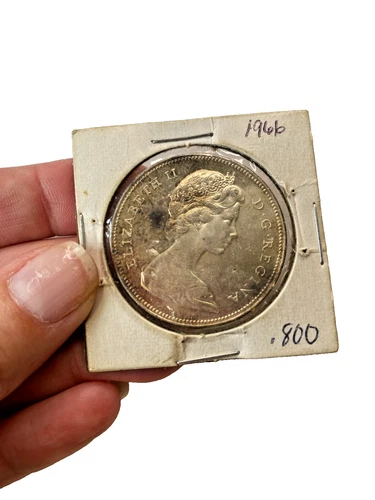1966 Canadian Silver Dollar 80% Silver Large Bead UNC? BU? No Reserve! SB @ 1$