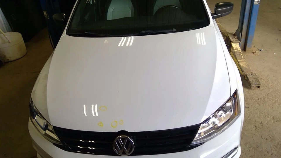 White 0Q Hood Fits 11-18 JETTA 10310895 - Image 3 of 4