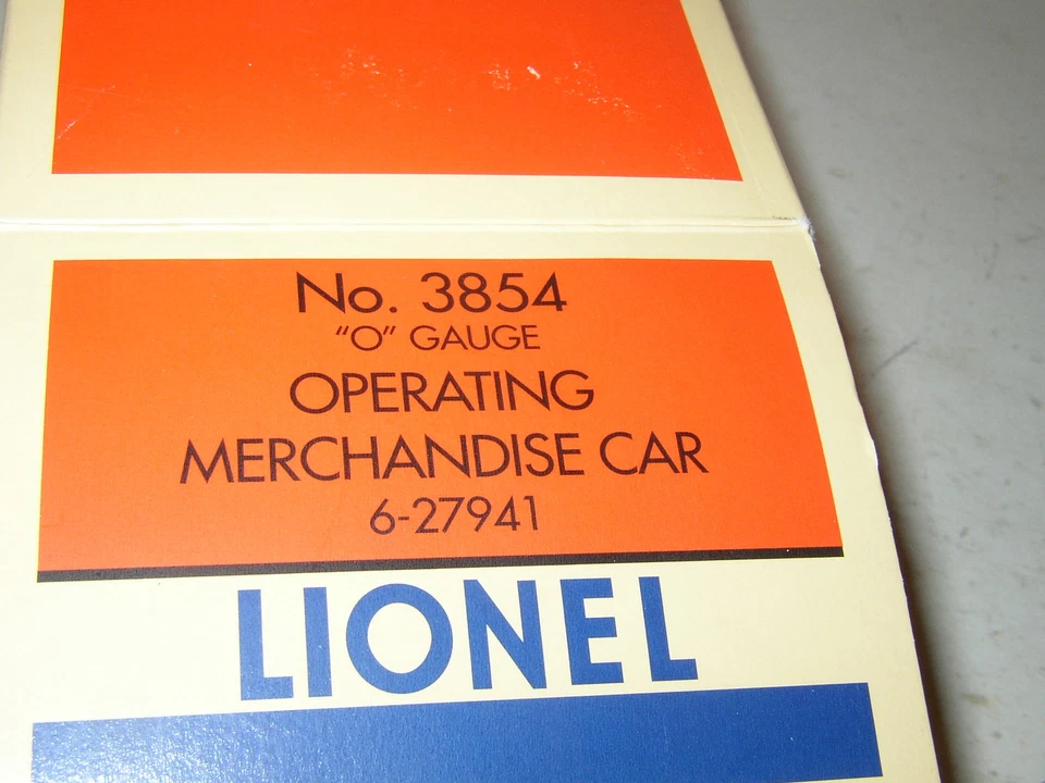 Lionel operating Merchandise Car NO.3854 NIB 6-27941NEW - Image 2 of 2