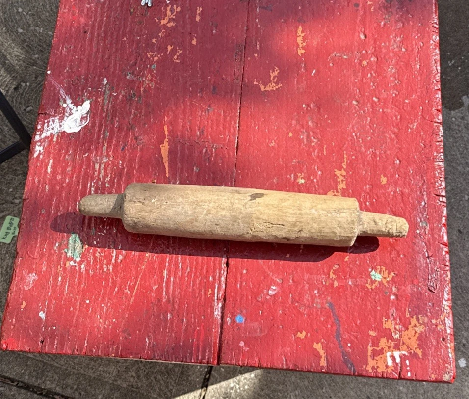 Primitive Antique Wood Rolling Pin Handmade 17.5 Inch