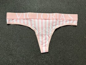 Lot 5 Victoria&rsquo;s Secret sz M Logo Cotton Thong String Panty Bundle Pack Set