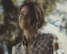 Emmanuelle Chriqui Superman Lois Sexy Autographed Signed 8x10 Photo ACOA