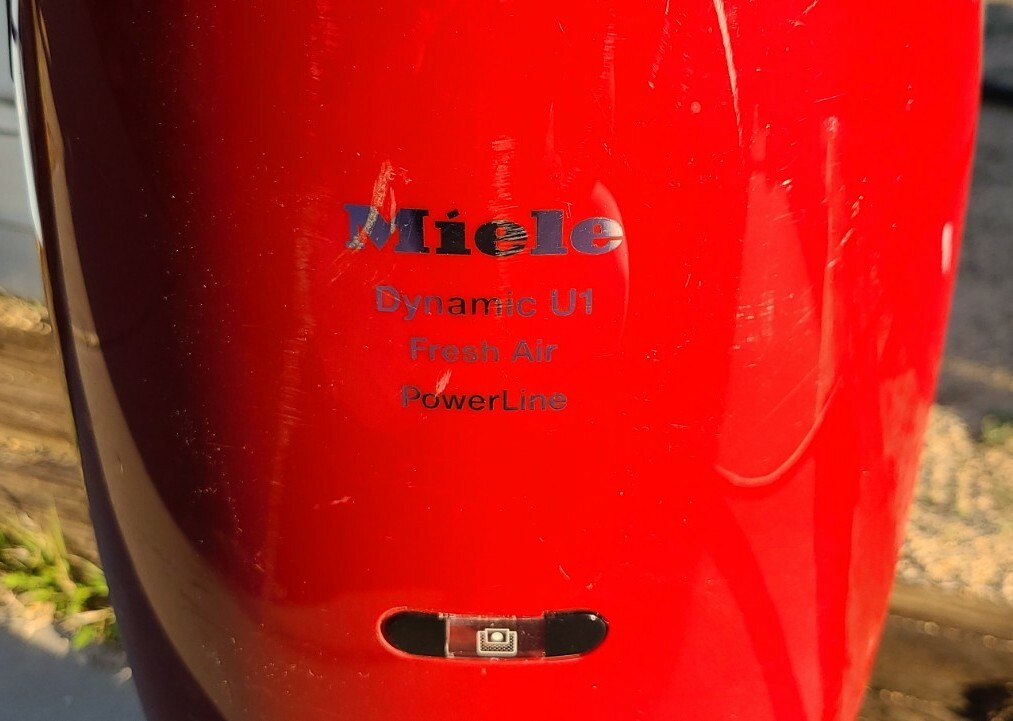 Miele Dynamic U1 HomeCare Upright Vacuum SHJE0 Red eBay