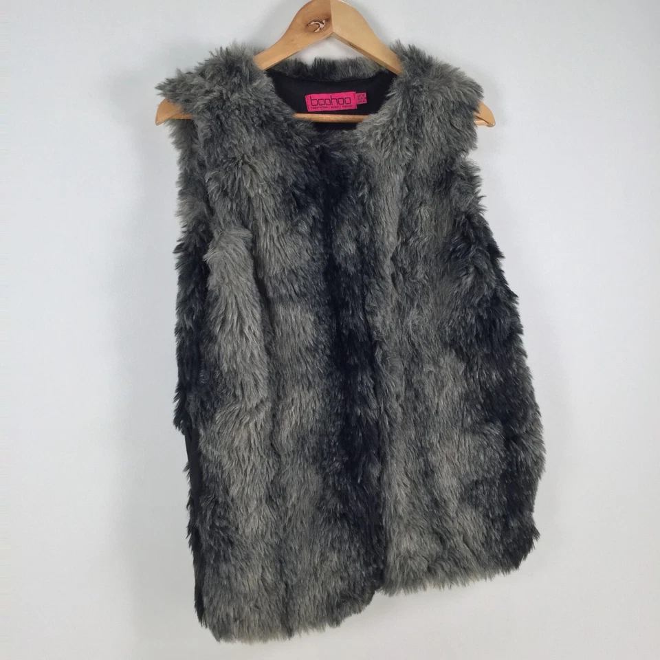 Boohoo Mujer Imitación Piel Chaleco Chaqueta Talla 8 Gris Sin Mangas 040136 Foto 2 de 4