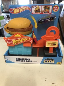 hot wheels downtown burger dash playset
