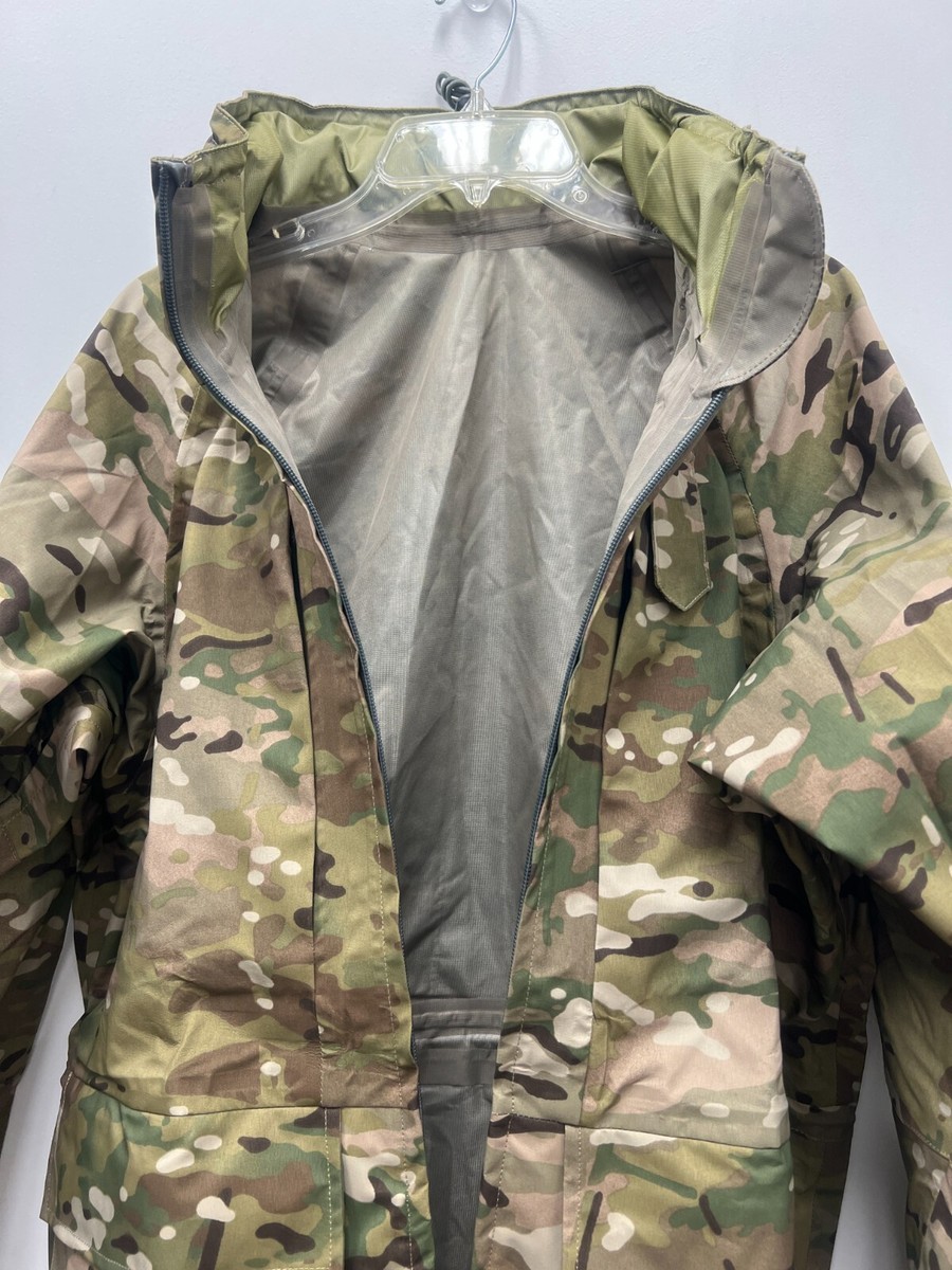 希少サイズ LR ECWCS level6 goretex parka US 希少サイズ LR ECWCS level6 goretex parka US
