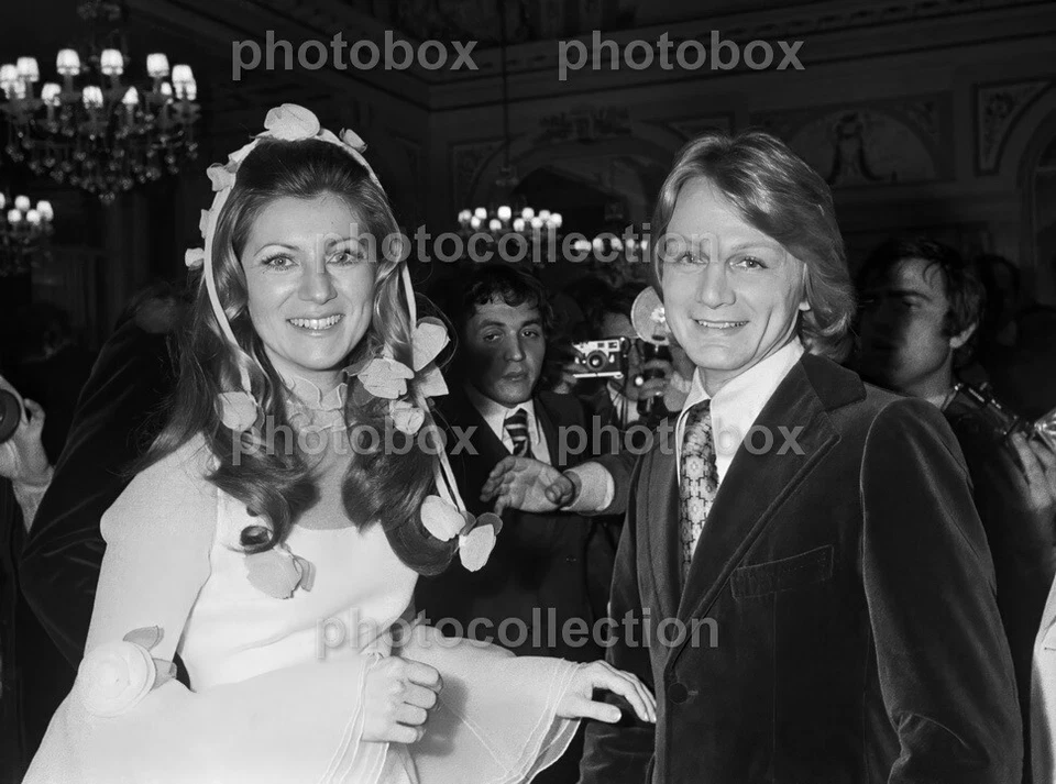 * Sheila - Exclusive PHOTO 925 * Claude Francois - Photo 1/1