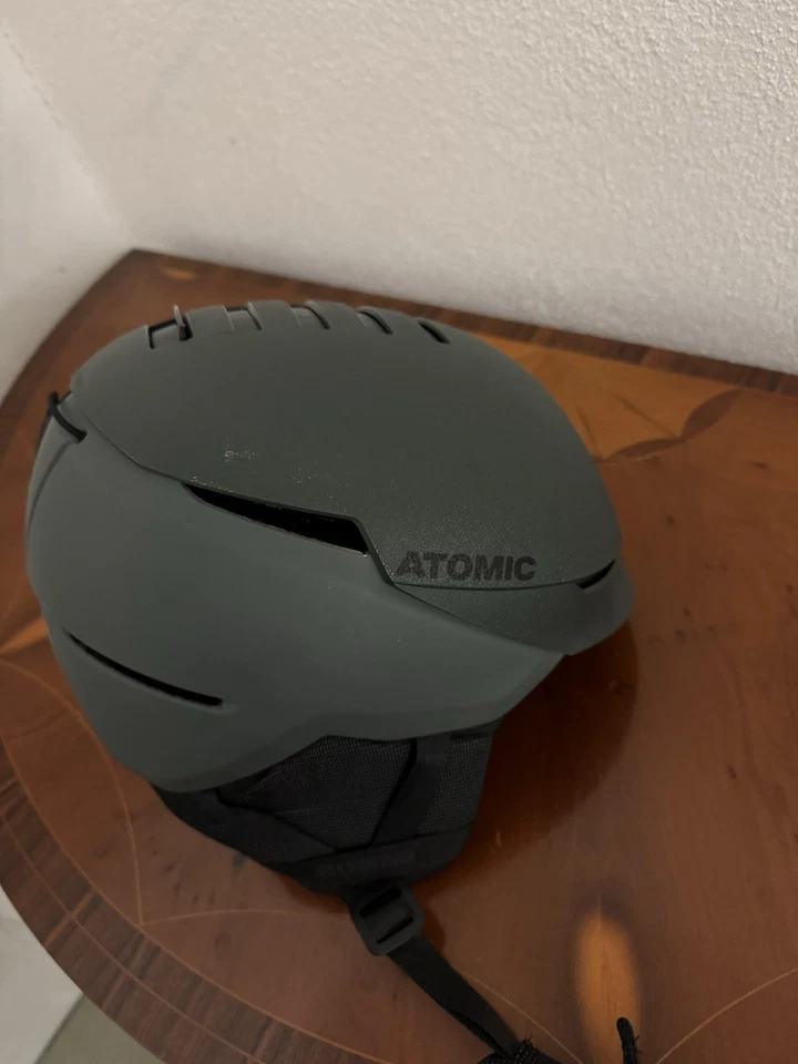 Atomic Skihelm – Größe S (51–55 cm) – Top Zustand - Bild 2 von 4