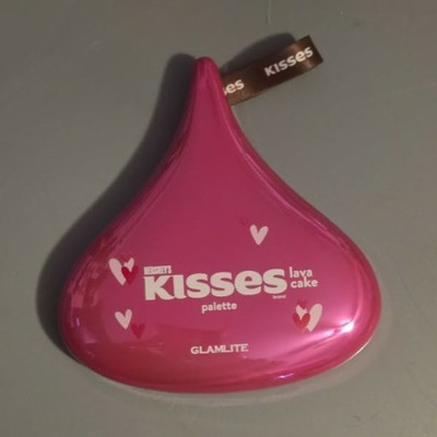 Glamlite x Hershey s Kisses Lava Cake 6 Pan Eyeshadow Palette 6.6g NIB