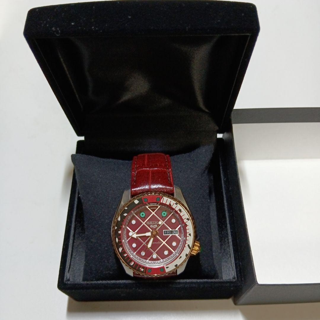 SEIKO 5 JoJo Bizarre Adventure Diavolo SBSA034 KingCrimson Watch