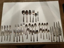 46 Piece Set Of 1881 Rogers Oneida Ltd Stainless ARBOR ROSE Silverware