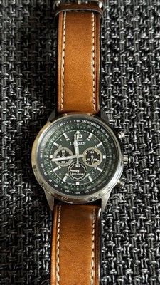 Citizen Eco-Drive Dunkelgrünes Zifferblatt Herrenuhr - CA4470-15X